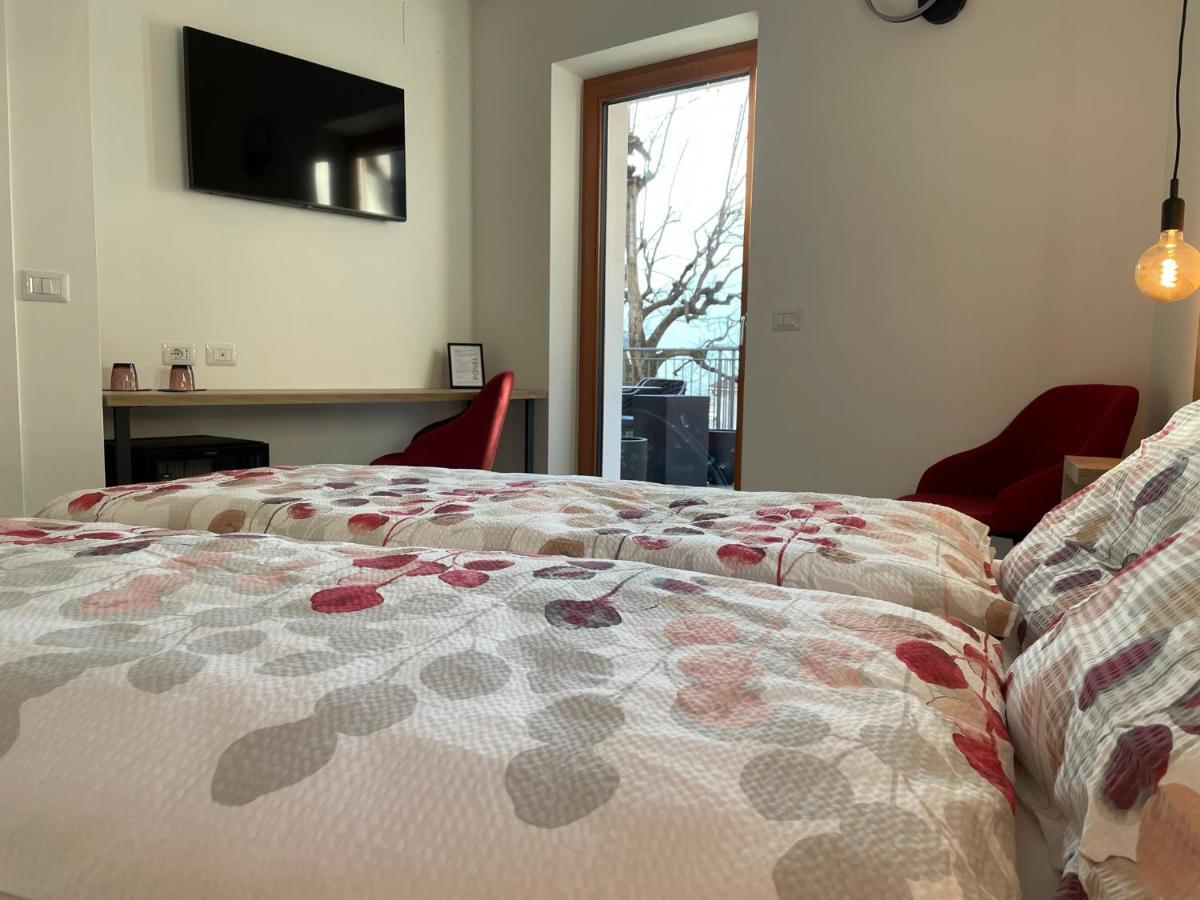 B&B Nalu 阿科 外观 照片